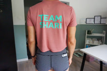 Afbeelding in Gallery-weergave laden, TEAMSHARI crop top