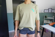 Afbeelding in Gallery-weergave laden, TEAMSHARI | boxy shirt ladies